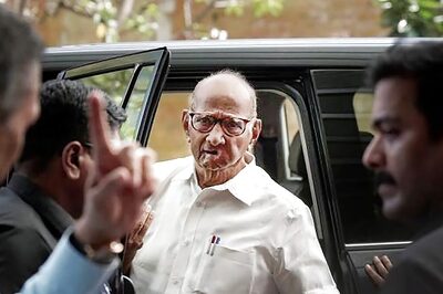 BJP Seeking 400-plus LS Seats to Make Changes in Constitution: Sharad Pawar