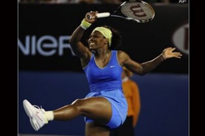 Serena survives the Oz heat, joins Russians in semis