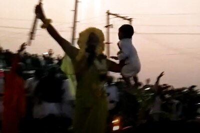 Karnataka Temple Priest Walks on Burning Coal with Infant in Tow, Draws Flak as Video Goes Viral