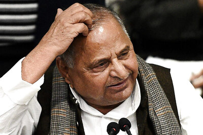 Give Full Freedom to Army to Deal With Situation in J&K: Mulayam Singh Yadav