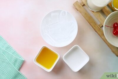 How to Make a Virgin Pina Colada