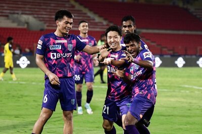 ISL 2023-24: Kerala Blasters Get Winning Momentum Before Playoffs with 3-1 Win Over Hyderabad FC