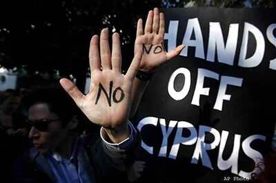 Cypriot banks on brink in Icelandic flashback