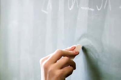 China School Makes Student Write Self-reflection Letter For Using Toilet Late At Night