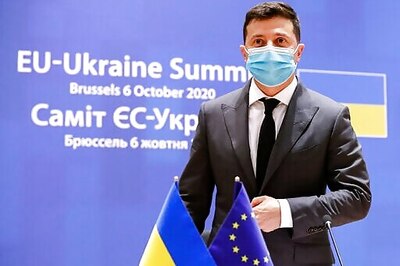 EU To Boost Ukraine Ties, Urges Russia To Honor Peace Deal