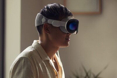 Apple Store Staff To Undergo 'Vision Pro' Training To Simplify Headset Setup For Buyers