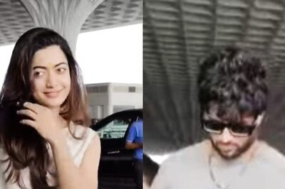 Rumoured Couple Vijay Deverakonda, Rashmika Mandanna Arrive at Mumbai Airport, Watch Video