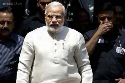 Modi proposes joint sporting events, common tourism packages