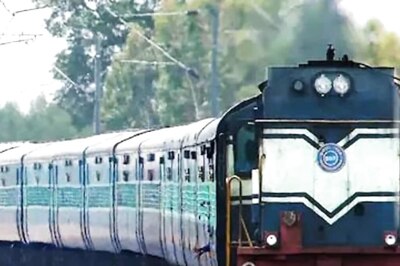 Differently-Abled Man Found Dead in Train with Neck, Hands & Feet Tied To Rod at Chennai Central Station