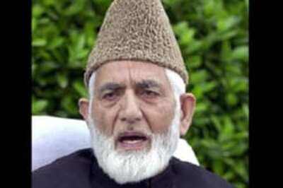 PM allows Geelani to go abroad