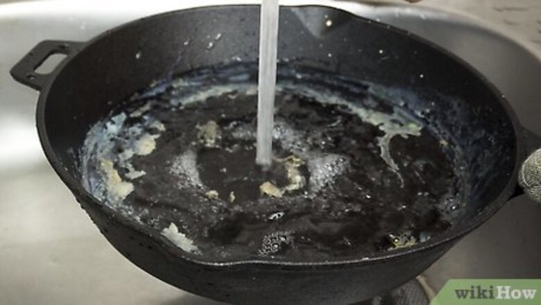 How to Wash a Cast Iron Pot