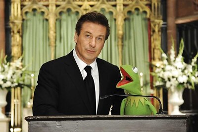 Alec Baldwin Shuts Trolls Over Nasty Comments on His Wife Hilaria's Pregnancy