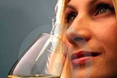 Hot: The power woman's poison, wine!