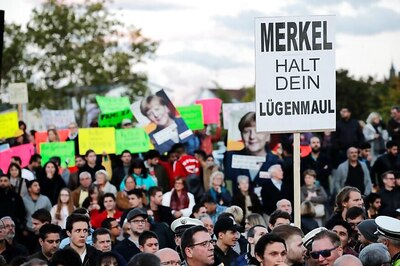 'Get lost!': Germany's 'Enraged' Hope to Shout Down Angela Merkel