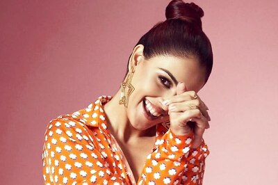 Identify This Actress From Her Childhood Pics; Hint: Her Debut Was Tujhe Meri Kasam