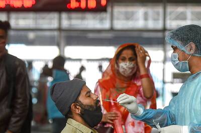 'Omicron Spreading Faster, Risk of Re-infection': WHO Official Warns Against Dismissing Variant as 'Mild'