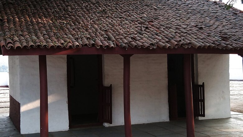 Vinoba Bhave Birth Anniversary: Lesser-Known Facts about The National Teacher Of India