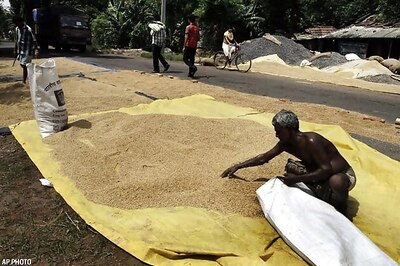 Nepal reducing poverty faster than India: Oxford study