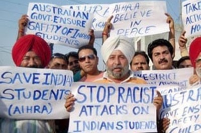 Aus worried attacks will scare off Indians