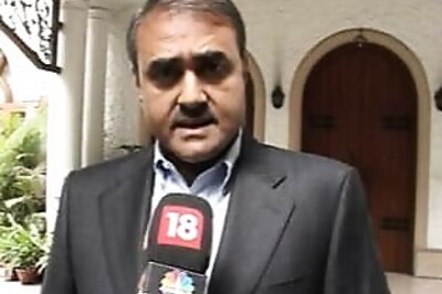 No pay cut without consulting pilots: Govt