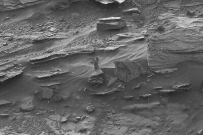 NASA spots 'woman-like' figure on Mars