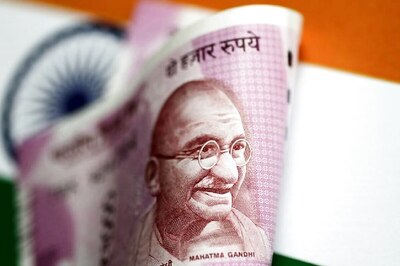 Rupee Drops 13 Paise to 73.73 Against US Dollar in Early Trade