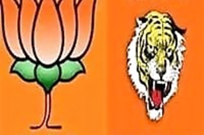 Shiv Sena ready to back BJP-led coalition in Maharashtra