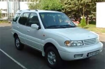 Excise duty on large cars up, small cars spared