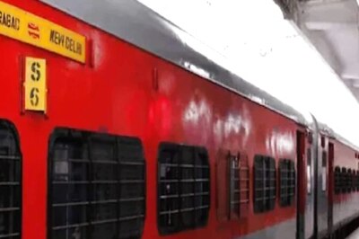 Railways to Cancel a Dozen Special Trains From December to February. Check List