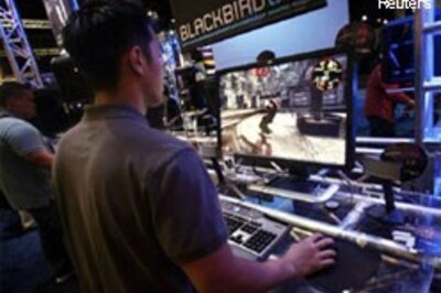 Gamers' jargon, Facebook as verb top words of 2007