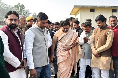 Alms Matter: Swami Deepankar on Unique Bhiksha Yatra for Unity of Sanatan Dharma