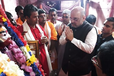 Amit Shah Hails Mukul Roy for Mission 2019, Warns Mamata to Put Bengal Before Grand Alliance