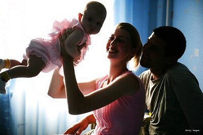 Boss' firstborn may affect your salary: study