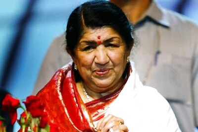 Late Naqsh Lyallpuri Wrote One of My Most Memorable Ghazals: Lata Mangeshkar