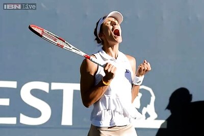Andrea Petkovic beats Venus Williams at Stanford