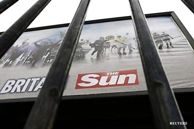 UK police arrest 5 at Murdoch's Sun newspaper