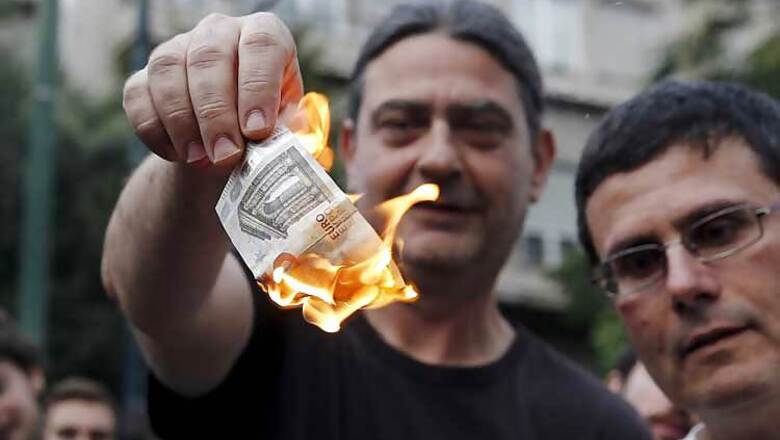 Greece to shut banks, stock exchange on Monday as economic crisis deepens