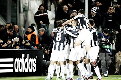 Leaders Juventus held by struggling Genoa; Lazio lose