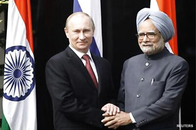 Pakistan unhappy with India-Russia arms deal