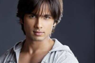 Shahid brings a gift for his young fans