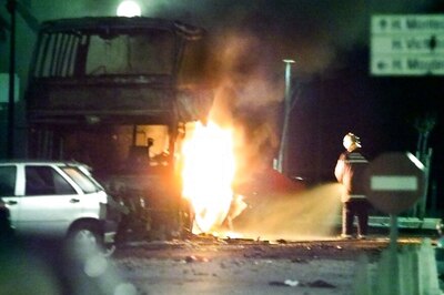 26 Killed as Taiwan Tour Bus Bursts Into Flames