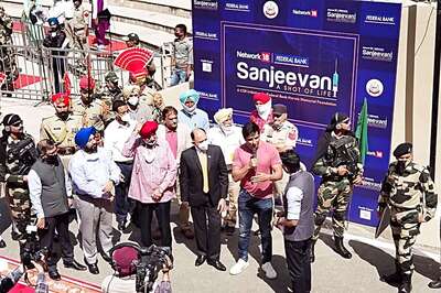 Sonu Sood Flags off Sanjeevani Ki Gaadi to Raise Awareness of Covid Vaccine in 4,831 Villages