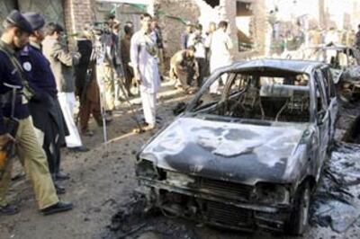 Eight killed in northwest Pakistan bomb blast