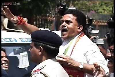 AAP impact: Congress MPs to protest to seek cut in power tariffs in Mumbai