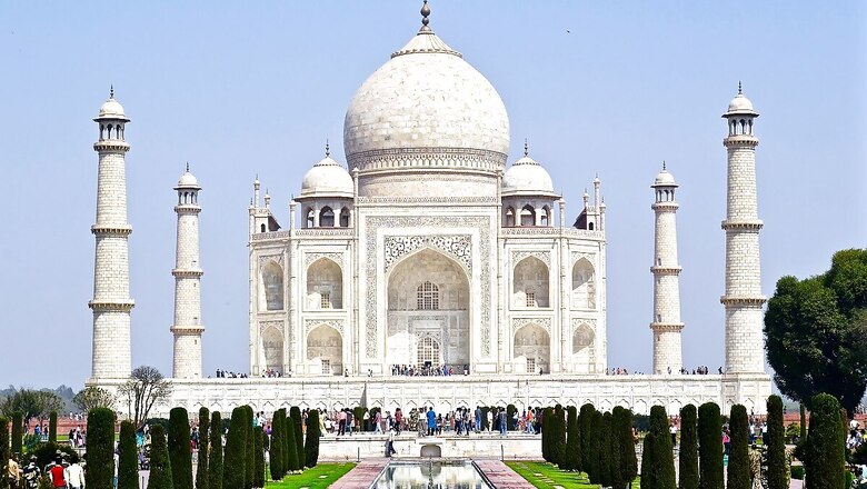 Tourism Figures Crash by 84%, Agra Worst-Hit: As Taj Mahal Reopens, a Read Through UP's Travel Diary
