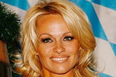 2 months of wedlock and it's divorce time for Pamela