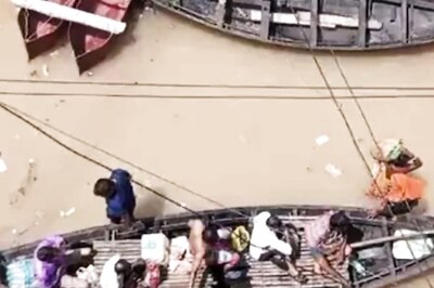 In West Bengal’s Ghatal, Severe Floods Leave No Dry Land For Cremation