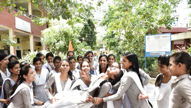 CBSE 10th Students Got Most 100s in Maths, Followed by Science