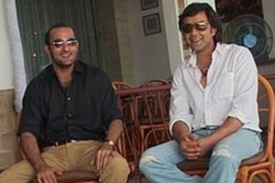 Akshaye, Bobby take the thrill pill