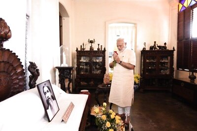 PM Narendra Modi Pays Tributes to Philosopher Sri Aurobindo on His Birth Anniversary